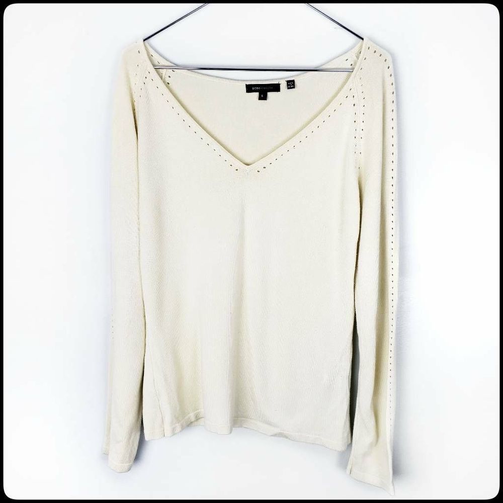 BCBG MAX AZRIA Canary Yellow Silk Eyelet Long Sleeve V Neck Knit Sweater Large - Picture 7 of 7